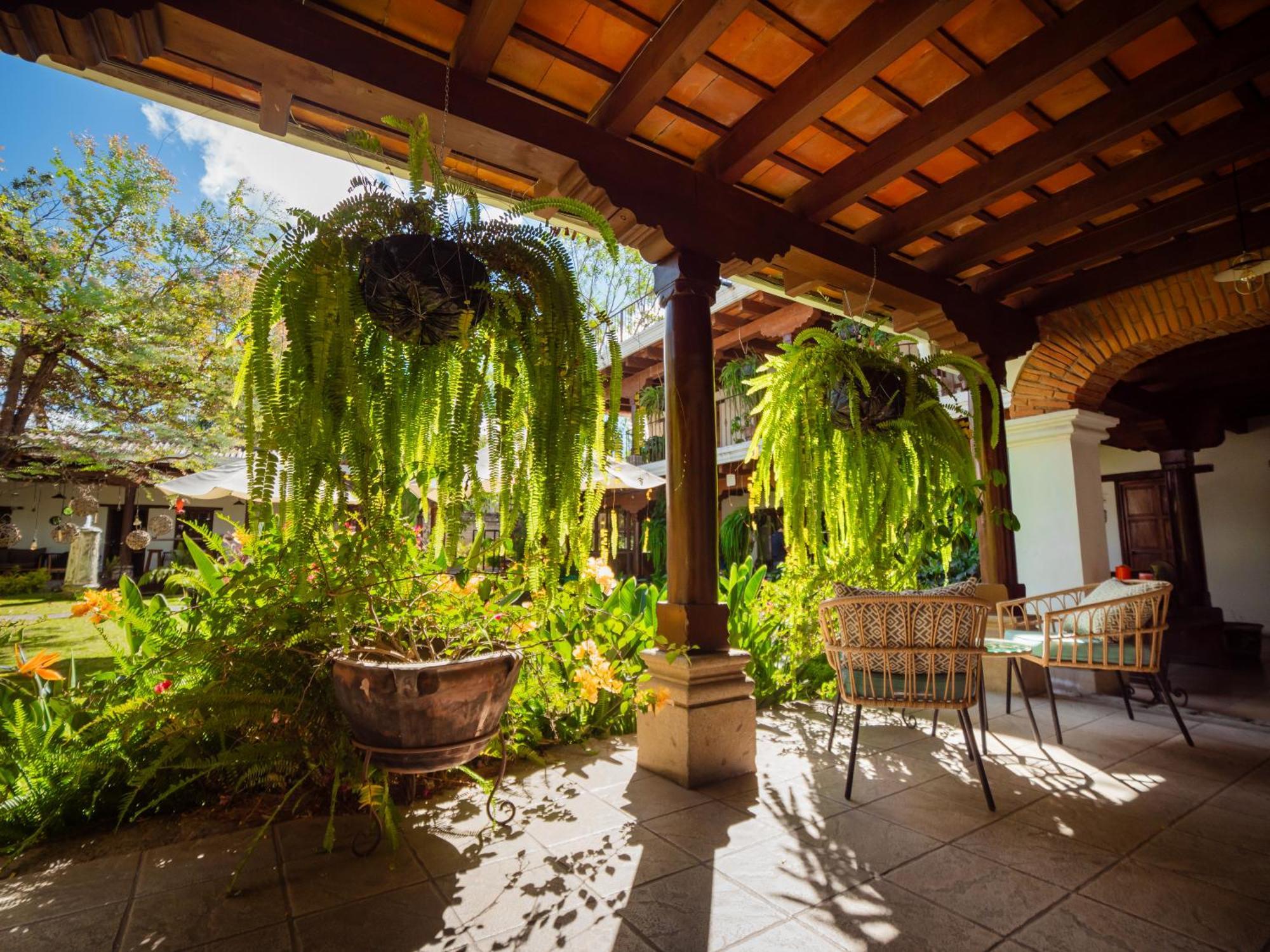 Hotel Cacique Real Antigua Zewnętrze zdjęcie